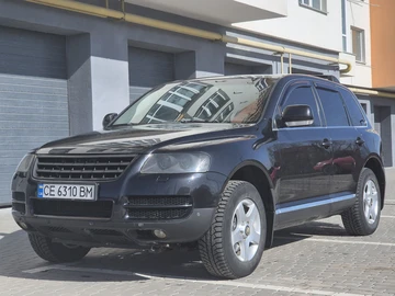 Авто Volkswagen Touareg 2004 № 8605063