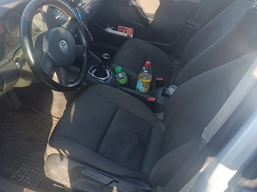 Авто Volkswagen Golf 2004 № 8605078