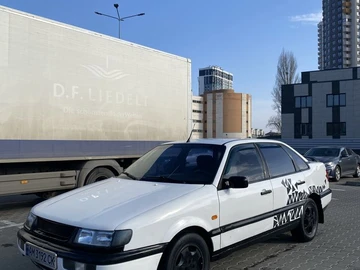 Авто Volkswagen Passat Sedan 1994 № 8605094