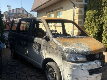 Авто Volkswagen Transporter 2011 № 8605098