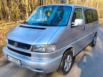 Авто Volkswagen Transporter 1988 № 8605116