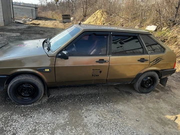 Авто ВАЗ 2109 1992 № 8605119