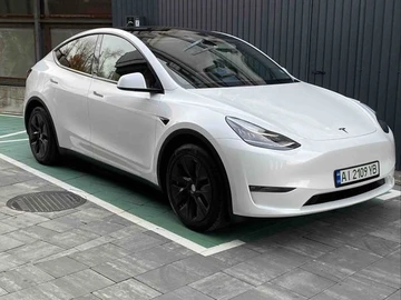 Авто Tesla Model 3 2023 № 8605122