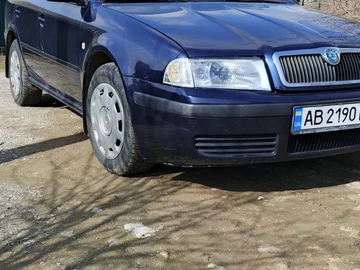 Авто Skoda 100 2004 № 8605124