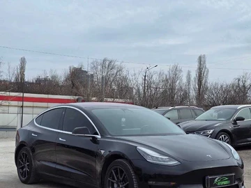 Авто Tesla Model 3 2019 № 8605125