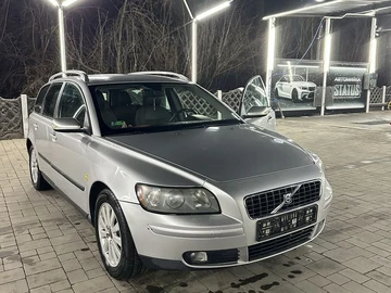 Авто Volvo V50 2006 № 8605386