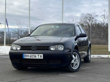 Авто Volkswagen Golf 2003 № 8605431