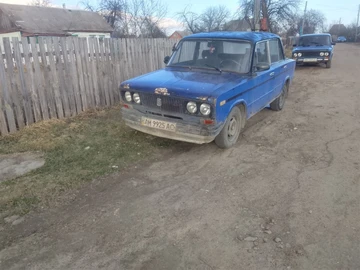 Авто ВАЗ 2103 1976 № 8605444