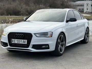 Авто Audi A4 2014 № 8605449