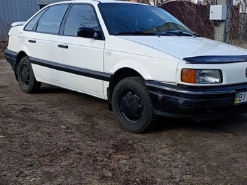 Авто Volkswagen Passat Sedan 1991 № 8605466