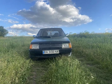 Авто ЗАЗ Таврия 2001 № 8605551