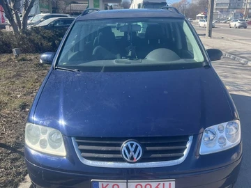Авто Volkswagen Touran 2005 № 8605815