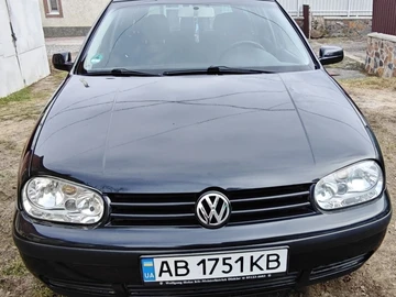 Авто Volkswagen Golf 2000 № 8605941