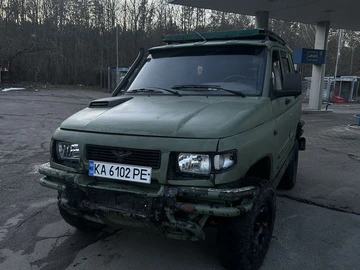 Авто УАЗ 3160 1999 № 8606119
