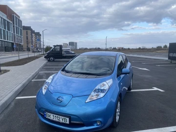 Авто Nissan Leaf 2012 № 8606147