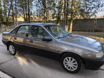 Авто Opel Vectra 1989 № 8606168