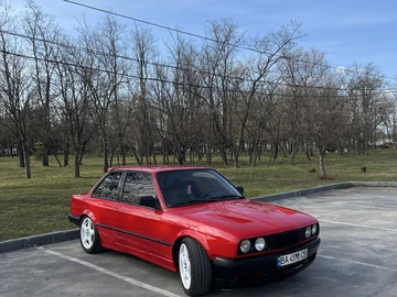 Авто BMW 3 Серия 1985 № 8606198