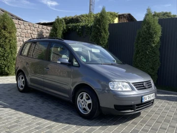 Авто Volkswagen Touran 2005 № 8606204