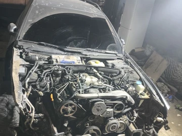 Авто Audi A6 2003 № 8606216