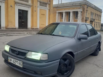 Авто Opel Vectra 1992 № 8606475
