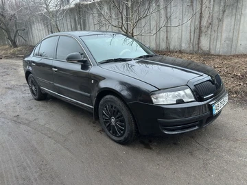 Авто Skoda Superb 2006 № 8606527