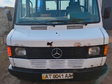 Авто Mercedes Mb 1992 № 8606575