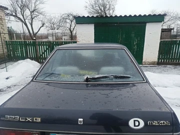 Авто Mazda 323 1987 № 8606796