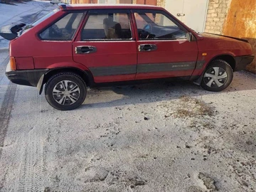 Авто ВАЗ 2109 2000 № 8606797