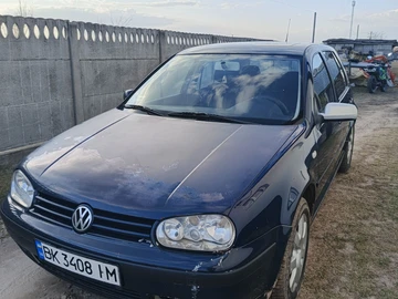 Авто Volkswagen Golf 2000 № 8606839