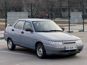 Авто ВАЗ 2110 2002 № 8606903