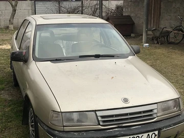 Авто Opel Vectra 1990 № 8606950