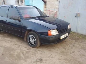 Авто Opel Kadett 1987 № 8607126