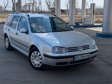 Авто Volkswagen Golf 2001 № 8607132