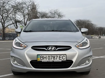 Авто Hyundai Accent 2013 № 8607136