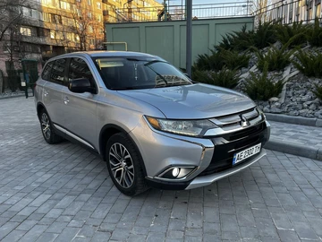 Авто Mitsubishi Outlander 2016 № 8607137