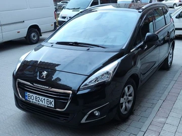 Авто Peugeot 5008 2015 № 8607169