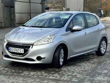 Авто Peugeot 208 2012 № 8607189