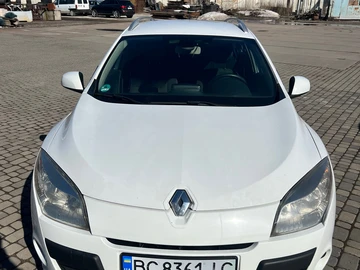 Авто Renault 4 2011 № 8607433
