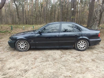 Авто BMW 5 Серия 1997 № 8607444