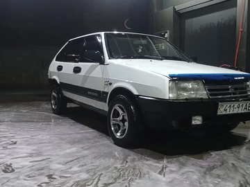 Авто ВАЗ 2109 1996 № 8607501