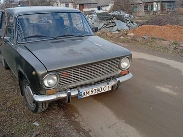 Авто ВАЗ 2113 1989 № 8607510