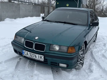 Авто BMW 3 Серия 1992 № 8607575