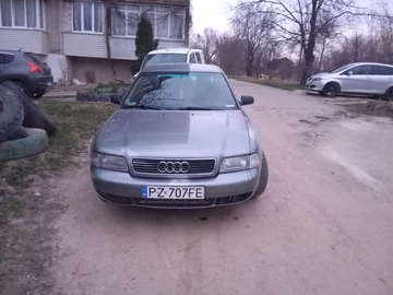 Авто Audi A4 1996 № 8607620