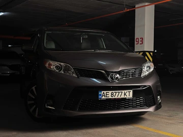 Авто Toyota Sienna 2016 № 8607627