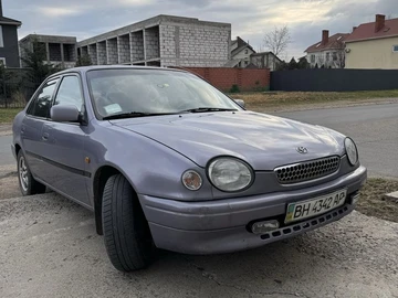 Авто Toyota Corolla 1998 № 8607636