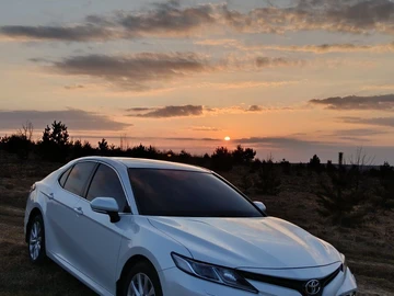 Авто Toyota Camry 2018 № 8607649