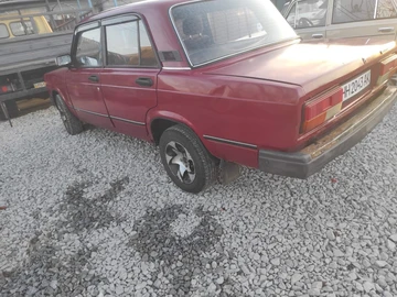 Авто ВАЗ 2107 1990 № 8607689