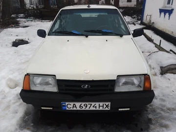 Авто ВАЗ 2109 1995 № 8607776