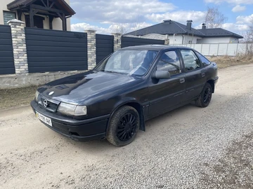 Авто Opel Vectra 1989 № 8607873