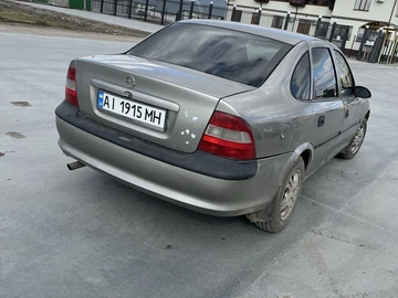 Авто Opel Vectra 1996 № 8607933